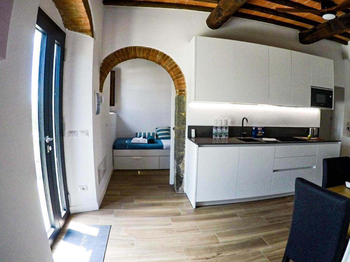 7 Bridges Apartment โลโร ชูเฟนนา ภายนอก รูปภาพ