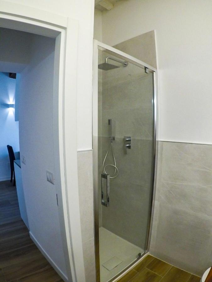 7 Bridges Apartment โลโร ชูเฟนนา ภายนอก รูปภาพ